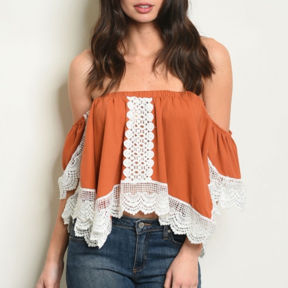 Tops - Off shoulder top